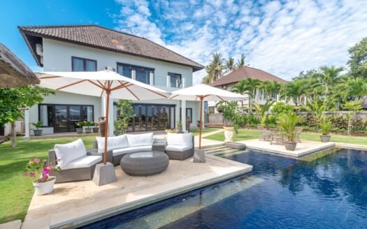 Beachfront Villa For Sale at Bungkulan Beach, Bali, For Sale