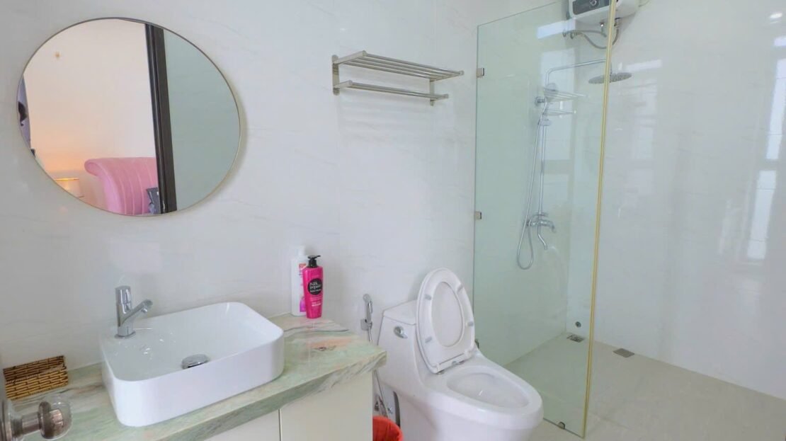 Modern 5 Bedroom Pool Villa for Rent in Euro Village Danang