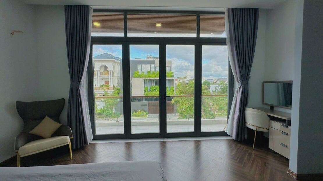 Modern 5 Bedroom Pool Villa for Rent in Euro Village Danang