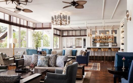 Raffles Grand Hotel d'Angkor Elephant Bar