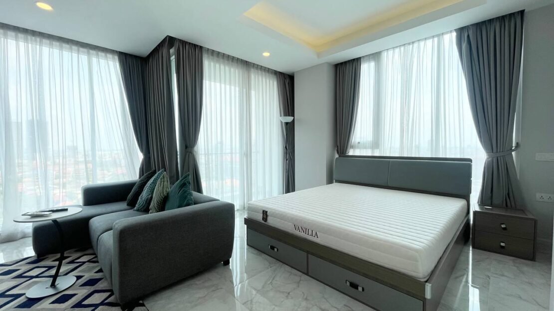South BKK1 Studio Condominium for Rent at J Tower 1